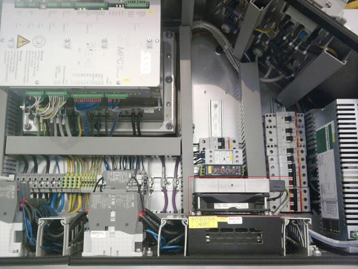 風(fēng)扇加熱器HVL 03115應(yīng)用在SSB變槳柜中